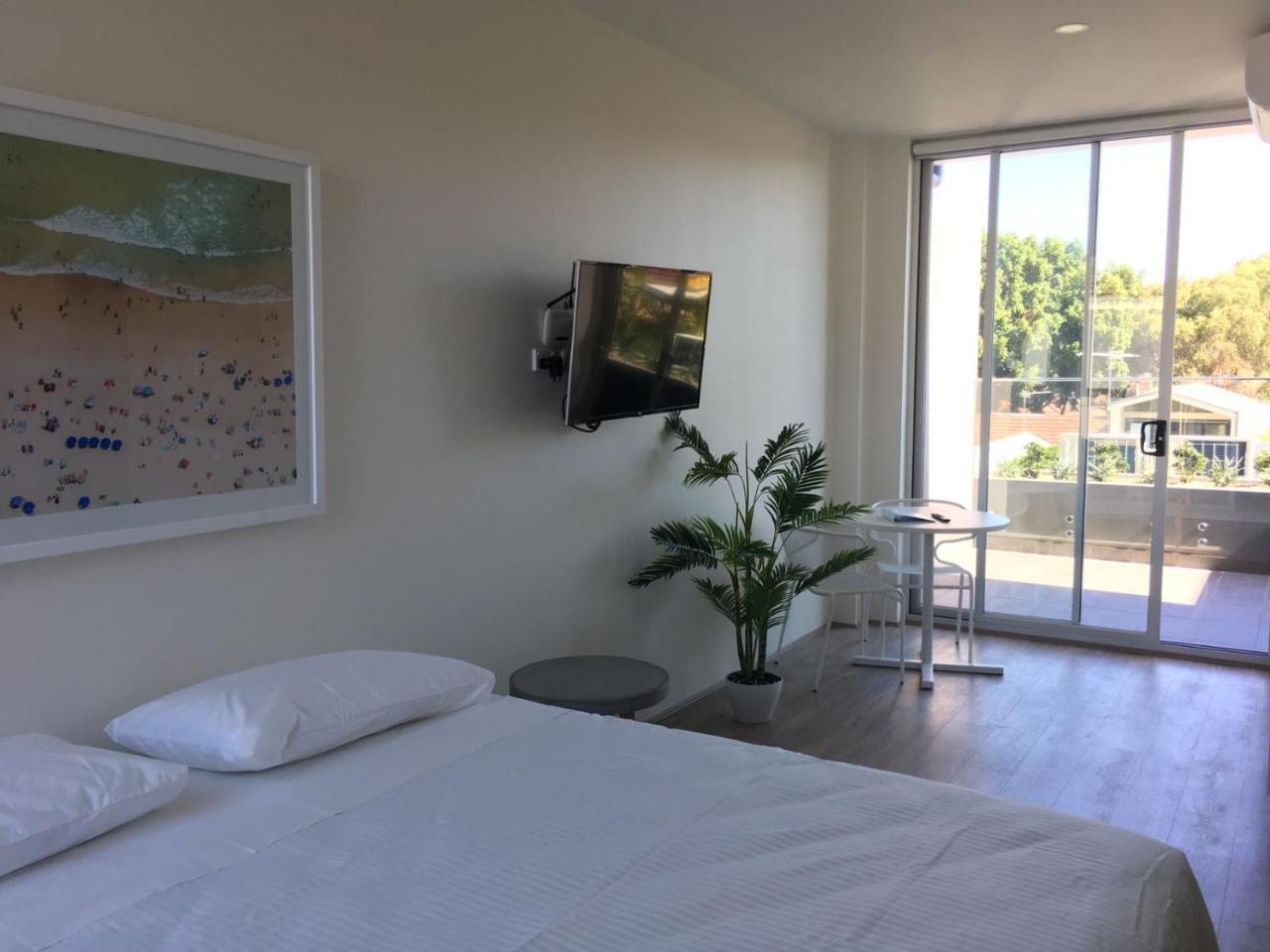 Bondi Beach Studio Penthouse Suite + Balcony シドニー エクステリア 写真